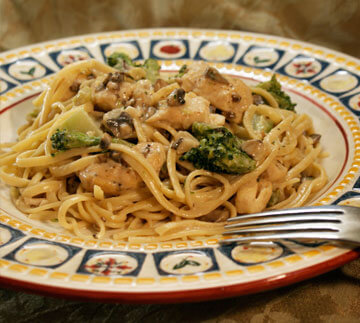 Chicken, Mushroom and Broccoli Alfredo